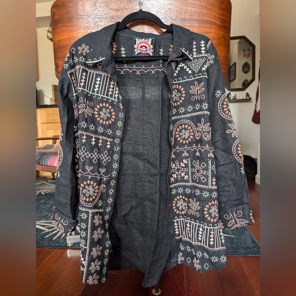 Johnny Was Faye Relaxed Linen shirt